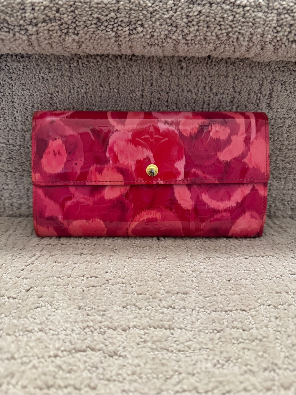 LV Vernis Indian Rose Ikat Monogram Sarah Wallet